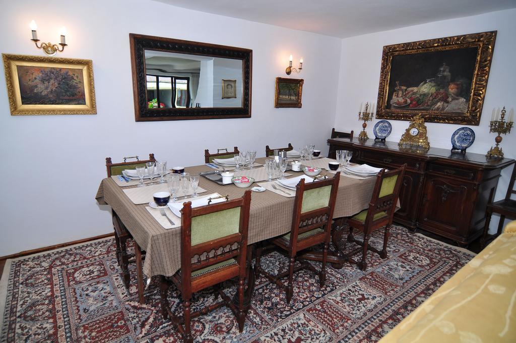 Bed & Breakfast Popamuseum Tarpesti Strada Muzeului Nr 28 Tîrpeşti Exterior foto